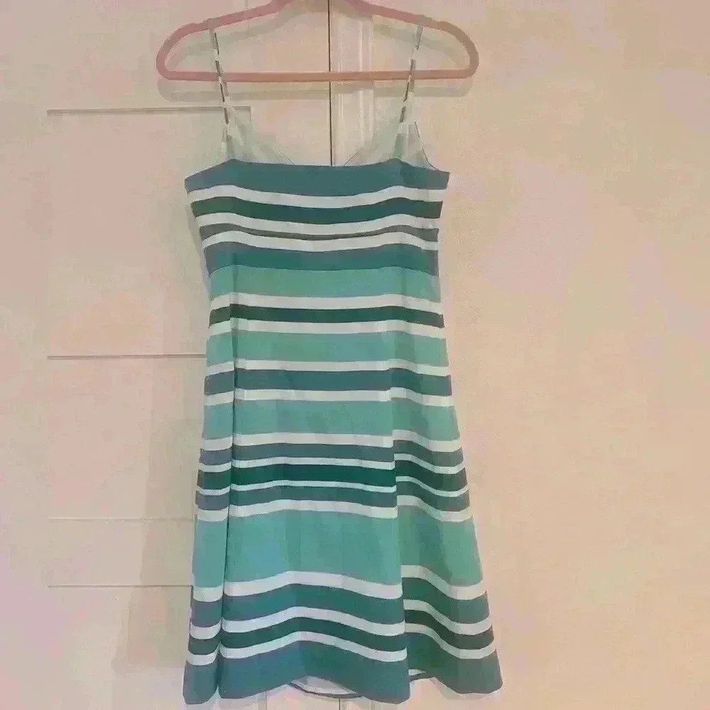 Ann Taylor Blue and Green V Neck Spaghetti Strap Mini Dress- Size 6 EUC - Picture 4 of 6